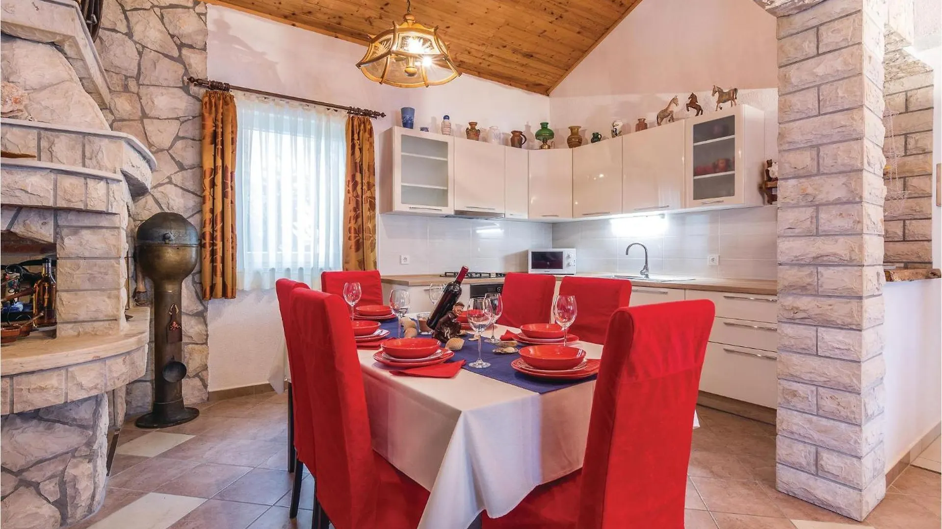 2 Bedroom Stunning Home In Privlaka Holiday home