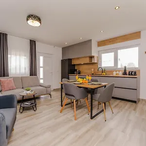 Dmarie Apartament
